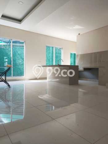 Rumah Modern di Cengkareng, Jakarta Barat, LT 120m² Bangunan 160m² Rumah Modern di Cengkareng, Jakarta Barat, LT 120m² Bangunan 160m²