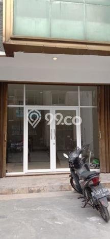 Ruko Dijual Lokasi Emas di Cipondoh Luas 172m2 Ruko Dijual Lokasi Emas di Cipondoh Luas 172m2