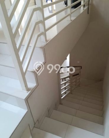 Best Deal Hunian Mewah Ideal dan Luas di Wiyung, Surabaya Best Deal Hunian Mewah Ideal dan Luas di Wiyung, Surabaya