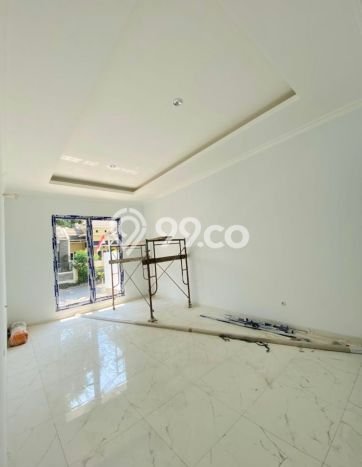 Dijual Rumah Mewah Elegan Dengan View Eksklusif di Citraland, Surabaya Dijual Rumah Mewah Elegan Dengan View Eksklusif di Citraland, Surabaya