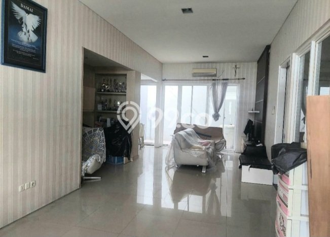 Siap Huni Rumah Mewah 5 Kamar di Wiyung Dekat ke Mana Saja Siap Huni Rumah Mewah 5 Kamar di Wiyung Dekat ke Mana Saja