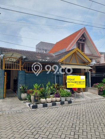 Dijual Rumah Strategis Bagus Punya 4 KT di Wiyung Surabaya SHM Dijual Rumah Strategis Bagus Punya 4 KT di Wiyung Surabaya SHM