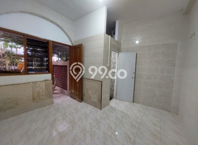 Dijual Rumah Premium dengan Fasilitas Sekitar Komplit di Wiyung, Surabaya Dijual Rumah Premium dengan Fasilitas Sekitar Komplit di Wiyung, Surabaya