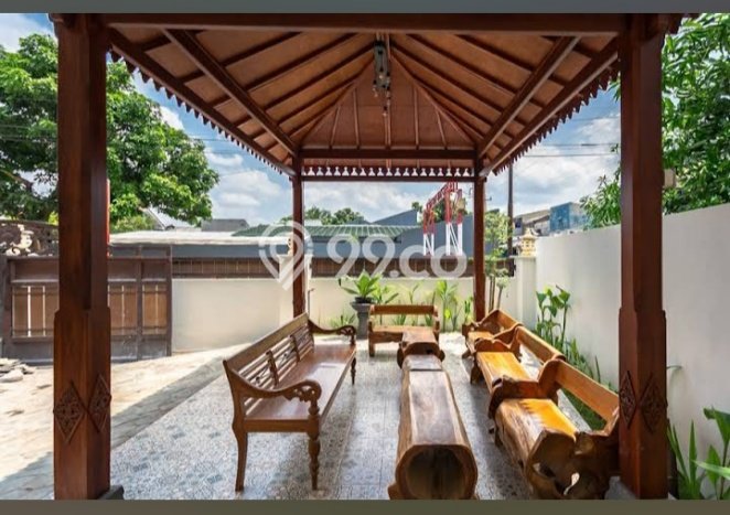Rumah Kost untuk Dijual di Banyumanik dengan 22 KT, 22 KM, Luas 533m2 Rumah Kost untuk Dijual di Banyumanik dengan 22 KT, 22 KM, Luas 533m2