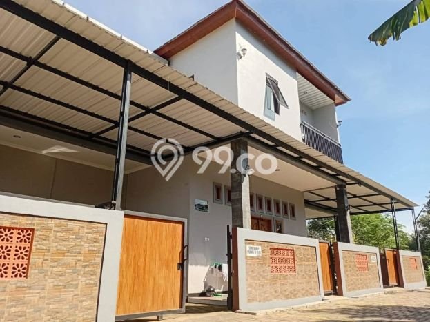 Untuk Dijual Kost di Gunung Pati, Semarang, 32 KT, 32 KM, Luas 700m2 Untuk Dijual Kost di Gunung Pati, Semarang, 32 KT, 32 KM, Luas 700m2