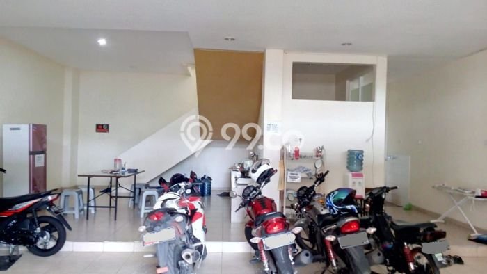 Rumah Luxury Modern Siap Huni di Tlaga Bodas Semarang Rumah Luxury Modern Siap Huni di Tlaga Bodas Semarang