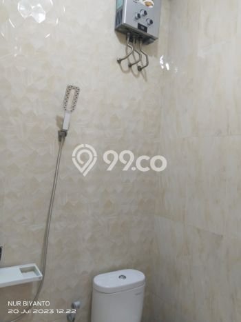 Rumah Eksklusif Siap Huni LT 160m2 di Banyumanik, Semarang Rumah Eksklusif Siap Huni LT 160m2 di Banyumanik, Semarang