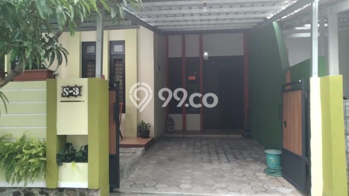 Rumah Strategis Modern Lb 180m2 di Banyumanik, Semarang Rumah Strategis Modern Lb 180m2 di Banyumanik, Semarang
