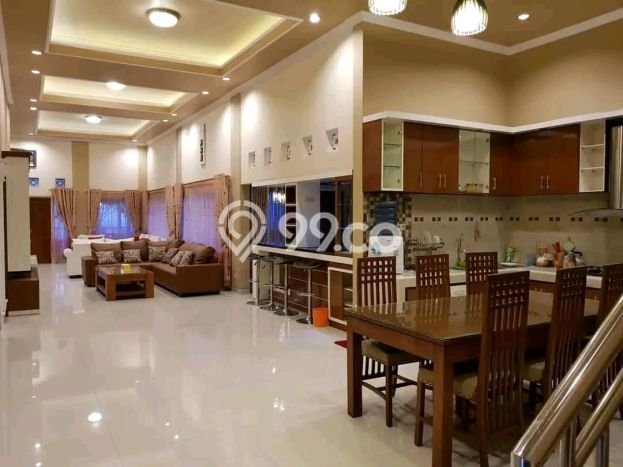 Rumah Elit Modern Siap Huni di Sambiroto Semarang Rumah Elit Modern Siap Huni di Sambiroto Semarang