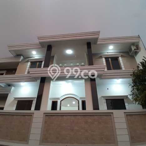 Rumah 5 KT 2 KM di Area , Semarang Rumah 5 KT 2 KM di Area , Semarang