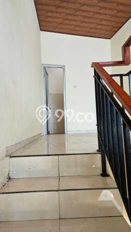 Unit Ruko Dijual di Semarang LT 101m2 & LB 202m2 Unit Ruko Dijual di Semarang LT 101m2 & LB 202m2