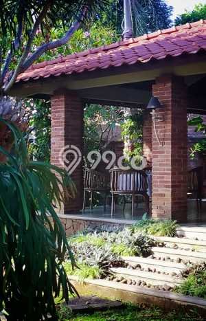 Bisa KPR! Rumah Banyumanik, Semarang, LT 1071m2m² LB 500m2m² Bisa KPR! Rumah Banyumanik, Semarang, LT 1071m2m² LB 500m2m²