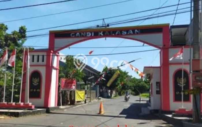 Rumah Modern 4 Kamar LT 200m2 di Manyaran Rumah Modern 4 Kamar LT 200m2 di Manyaran