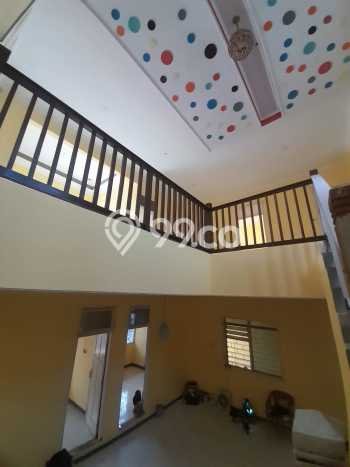 INVESTASI TEPAT! Rumah di Pedurungan, LT 202m2m² Bangunan 260m2m² INVESTASI TEPAT! Rumah di Pedurungan, LT 202m2m² Bangunan 260m2m²
