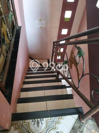 For Sale Rumah 9 Kamar Lokasi Ideal Nyaman dan Strategis di Tembalang For Sale Rumah 9 Kamar Lokasi Ideal Nyaman dan Strategis di Tembalang