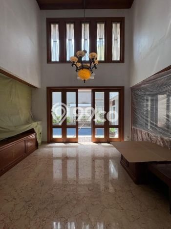 Dijual Rumah Luas Megah Dengan View Cantik di Pondok Indah, Jakarta Selatan Dijual Rumah Luas Megah Dengan View Cantik di Pondok Indah, Jakarta Selatan