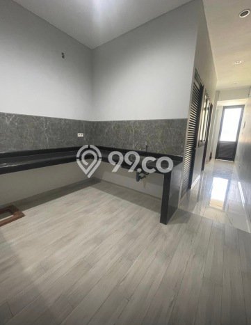 Rumah Luxury Modern Siap Huni di Citraland Surabaya Rumah Luxury Modern Siap Huni di Citraland Surabaya