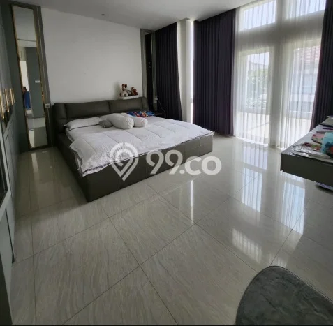 Rumah Eksklusif Siap Huni LT 144m2 di Tandes, Surabaya Rumah Eksklusif Siap Huni LT 144m2 di Tandes, Surabaya