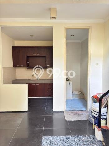 Dijual Hunian Rumah Terawat 2 Kamar di Citraland, Surabaya Dijual Hunian Rumah Terawat 2 Kamar di Citraland, Surabaya