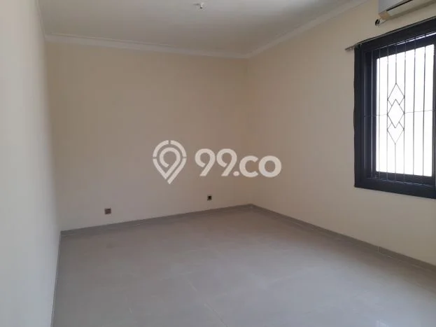 Dijual Cepat Rumah Bagus Siap Huni LB 150m2 di Wiyung, Surabaya Dijual Cepat Rumah Bagus Siap Huni LB 150m2 di Wiyung, Surabaya