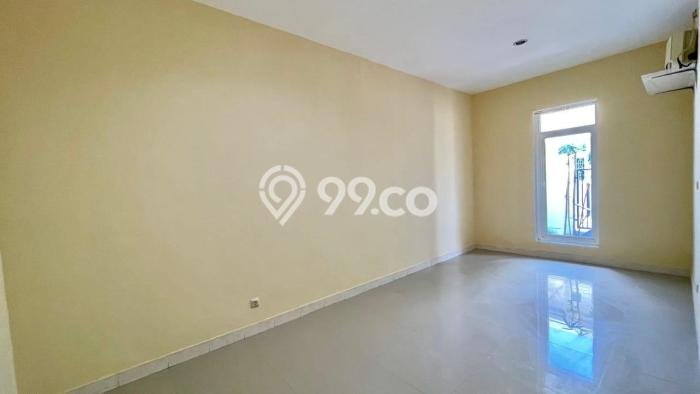 Rumah Modern 3 KT LT 150m2 di Citraland Rumah Modern 3 KT LT 150m2 di Citraland