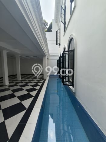Siap Huni Rumah Mewah 4 Kamar di Wiyung Dekat ke Mana Saja Siap Huni Rumah Mewah 4 Kamar di Wiyung Dekat ke Mana Saja