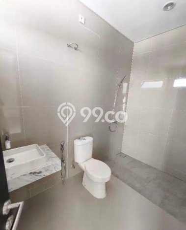 Dijual Cepat Rumah Favorit Siap Huni LB 138m2 di Wiyung, Surabaya Dijual Cepat Rumah Favorit Siap Huni LB 138m2 di Wiyung, Surabaya