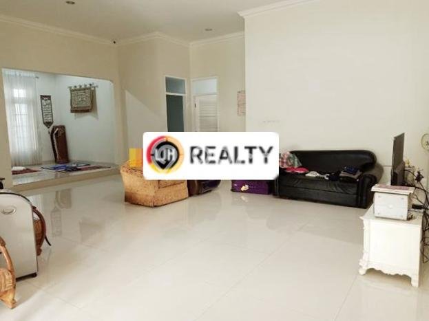 Hunian Mewah LB 297m2 Siap Huni Desain Elegan di Jangli, Semarang Hunian Mewah LB 297m2 Siap Huni Desain Elegan di Jangli, Semarang