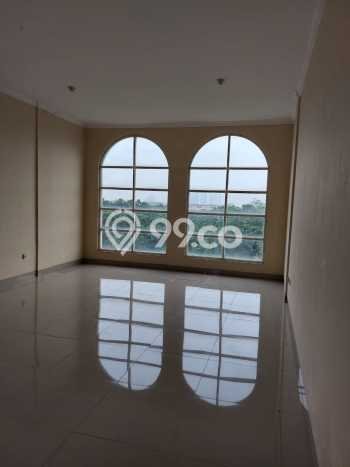 Ruko Dijual di Prime Area Jakarta Barat Luas 236m2 Ruko Dijual di Prime Area Jakarta Barat Luas 236m2