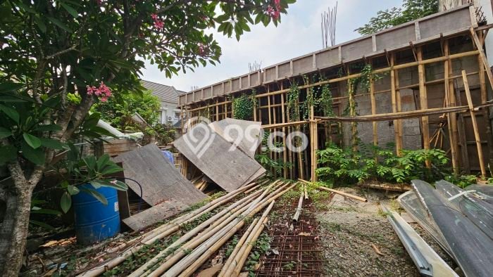 Tanah Dijual di Bekasi Seluas 215m2 Strategis Tanah Dijual di Bekasi Seluas 215m2 Strategis