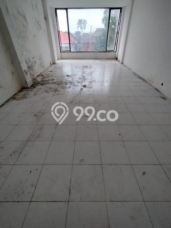 Ruko Disewakan Kawasan , Luas 182m2m², Area Strategis, Siap Usaha Ruko Disewakan Kawasan , Luas 182m2m², Area Strategis, Siap Usaha