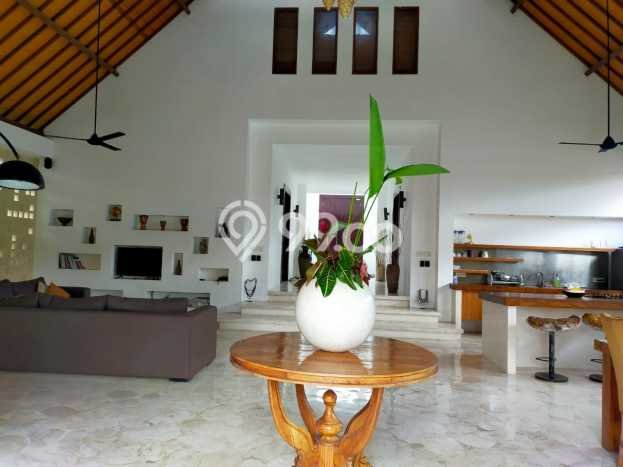 Jual Segera Rumah 4 KT 4 KM di Umalas, Badung Jual Segera Rumah 4 KT 4 KM di Umalas, Badung