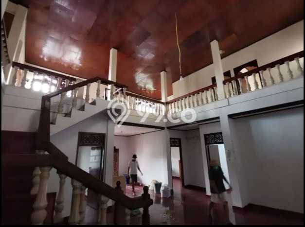Jarang Ada! Rumah Kontrakan 7 Kamar Bagus Siap Huni Gatot Subroto Jarang Ada! Rumah Kontrakan 7 Kamar Bagus Siap Huni Gatot Subroto