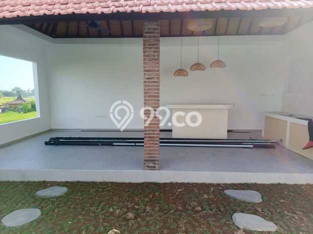 Rumah Sewa Badung LT 200m2 LB 100m2 Kawasan canggu Rumah Sewa Badung LT 200m2 LB 100m2 Kawasan canggu