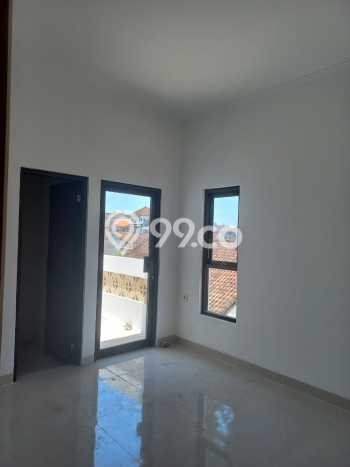 Jarang Ada! Rumah Kontrakan 2 Kamar Bagus Siap Huni Danginpuri Kangin Jarang Ada! Rumah Kontrakan 2 Kamar Bagus Siap Huni Danginpuri Kangin