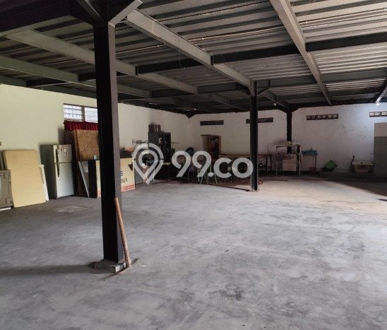 Unit Gudang Disewakan di Jimbaran di Area Ramai & Strategis Unit Gudang Disewakan di Jimbaran di Area Ramai & Strategis