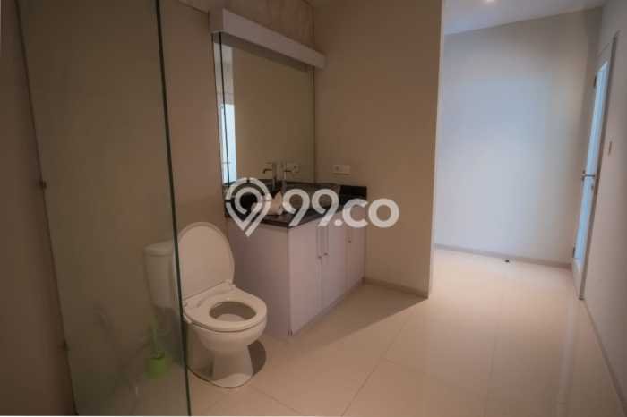 UNIT LANGKA! Rumah di Umalas, 3 KM, View Kota, Luas 300m² LB 200m² UNIT LANGKA! Rumah di Umalas, 3 KM, View Kota, Luas 300m² LB 200m²