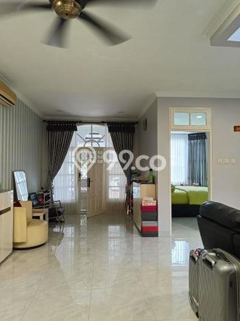 Jual Rumah Eksklusif 5 KT di Legenda Wisata, Bogor Jual Rumah Eksklusif 5 KT di Legenda Wisata, Bogor