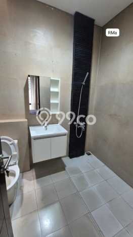 For Sale! Luxury House LT 353m2 Desain Elegan di Jatikarya For Sale! Luxury House LT 353m2 Desain Elegan di Jatikarya