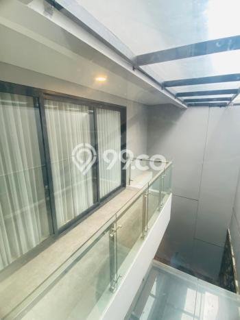 Hunian Mewah LB 237m2 Siap Pakai Desain Elegan di Kota Wisata, Bogor Hunian Mewah LB 237m2 Siap Pakai Desain Elegan di Kota Wisata, Bogor