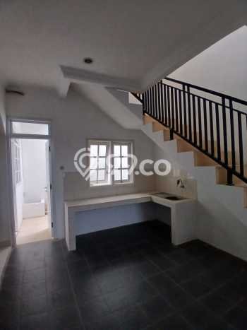 Jual Rumah Eksklusif 3 KT di Jatikarya, Bekasi Jual Rumah Eksklusif 3 KT di Jatikarya, Bekasi