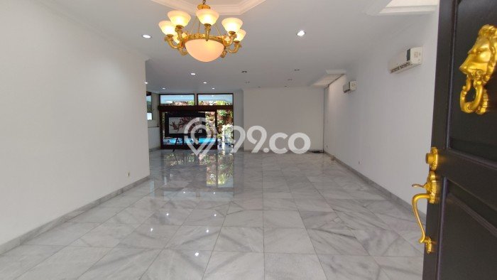 Dijual Rumah Luas Elegan Dengan View Cantik di Pondok Indah, Jakarta Selatan Dijual Rumah Luas Elegan Dengan View Cantik di Pondok Indah, Jakarta Selatan