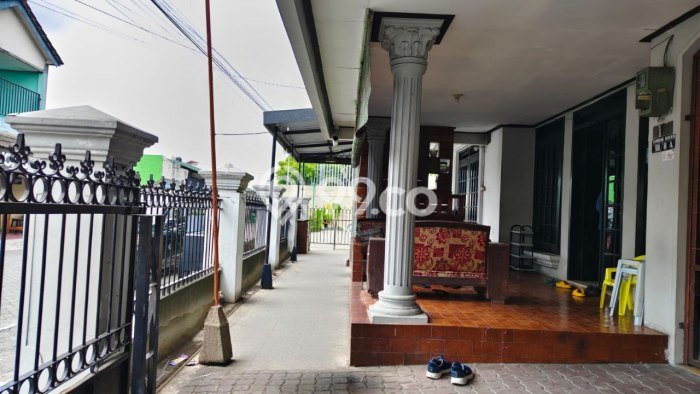 Rumah Luxury Modern Tanpa Renovasi di Caturtunggal Sleman Rumah Luxury Modern Tanpa Renovasi di Caturtunggal Sleman