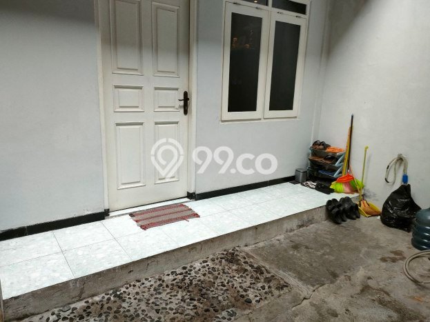 HARGA SPESIAL! Rumah Modern area Banjarsari, Surakarta, LT 158m² LB 172m² BISA KPR! HARGA SPESIAL! Rumah Modern area Banjarsari, Surakarta, LT 158m² LB 172m² BISA KPR!