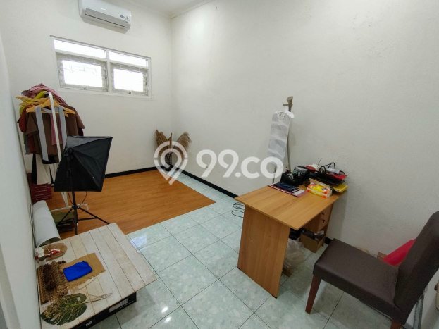HARGA SPESIAL! Rumah Modern area Banjarsari, Surakarta, LT 158m² LB 172m² BISA KPR! HARGA SPESIAL! Rumah Modern area Banjarsari, Surakarta, LT 158m² LB 172m² BISA KPR!
