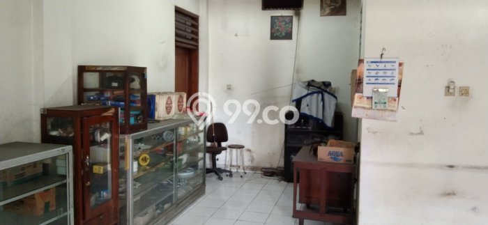 Ruko Kawasan Jebres, Luas 236m², Mainroad, Area Strategis Ruko Kawasan Jebres, Luas 236m², Mainroad, Area Strategis