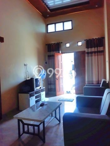 RARE UNIT! Rumah di Baki, 3 KT, Pemandangan Kota, Luas 100m² Bangunan 100m² RARE UNIT! Rumah di Baki, 3 KT, Pemandangan Kota, Luas 100m² Bangunan 100m²