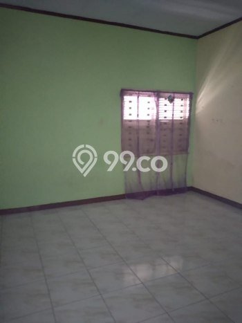 Rumah Strategis Minimalis Lb 150m2 di Banjarsari, Surakarta Rumah Strategis Minimalis Lb 150m2 di Banjarsari, Surakarta