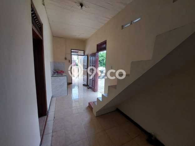 PILIHAN TEPAT! Rumah di Jaten, 1 KM, Dekat Mall, Luas 190m² LB 150m² PILIHAN TEPAT! Rumah di Jaten, 1 KM, Dekat Mall, Luas 190m² LB 150m²