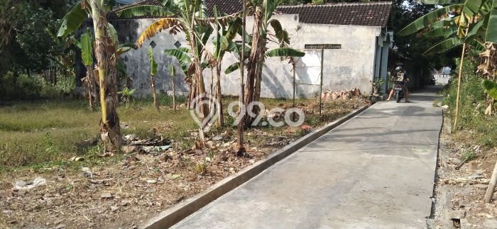Tanah Area Berkembang di Banjarsari, Luas 370m², Dekat ke Fasilitas Umum, Dekat Banjarsari, Surakarta, Surakarta Tanah Area Berkembang di Banjarsari, Luas 370m², Dekat ke Fasilitas Umum, Dekat Banjarsari, Surakarta, Surakarta